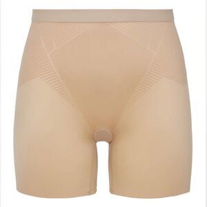 Spanx Women's Thinstincts 2.0 High-Waisted Mid-Thigh Shorts size small NWT